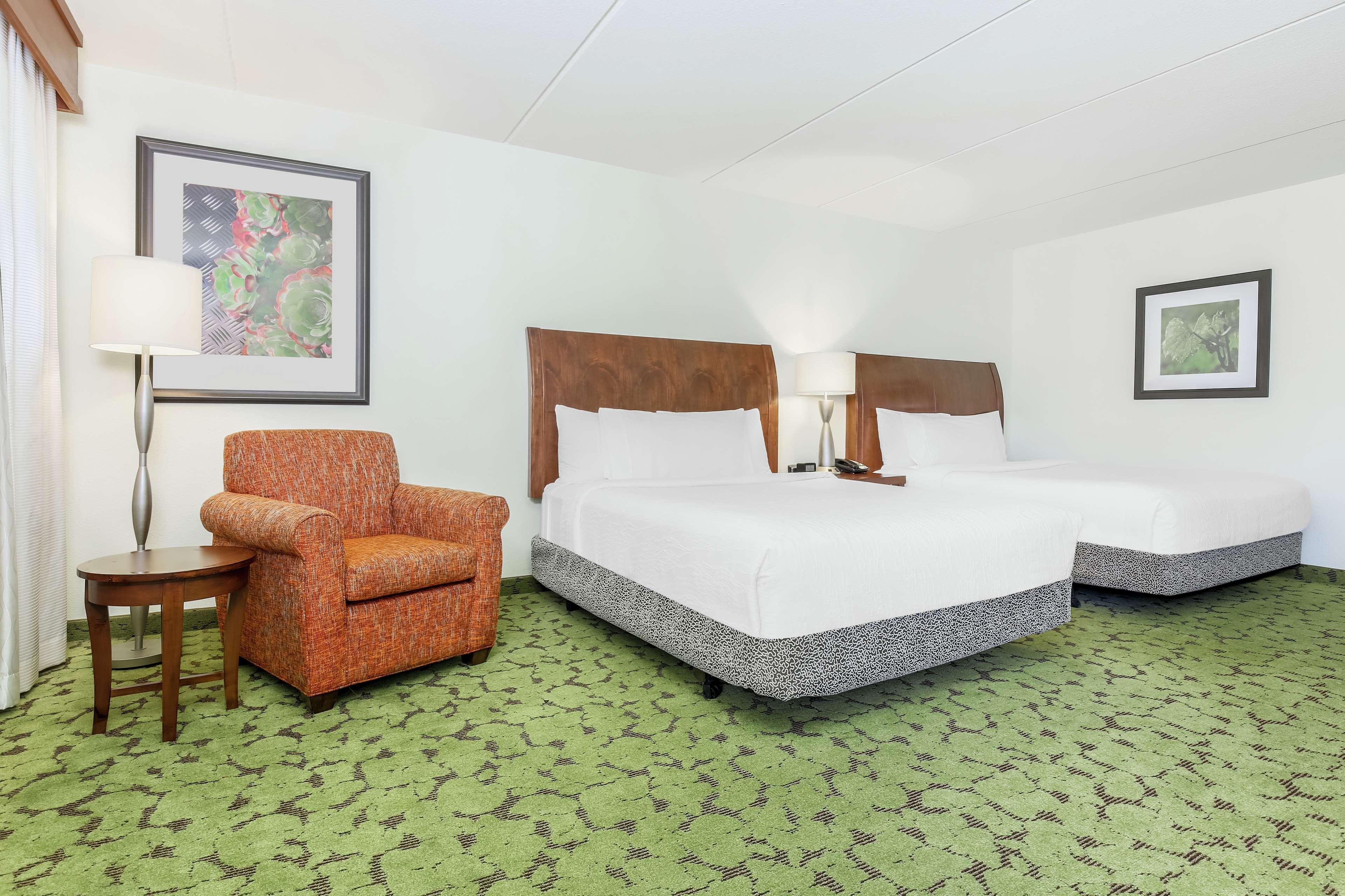 Hilton Garden Inn Dallas/Duncanville Bagian luar foto