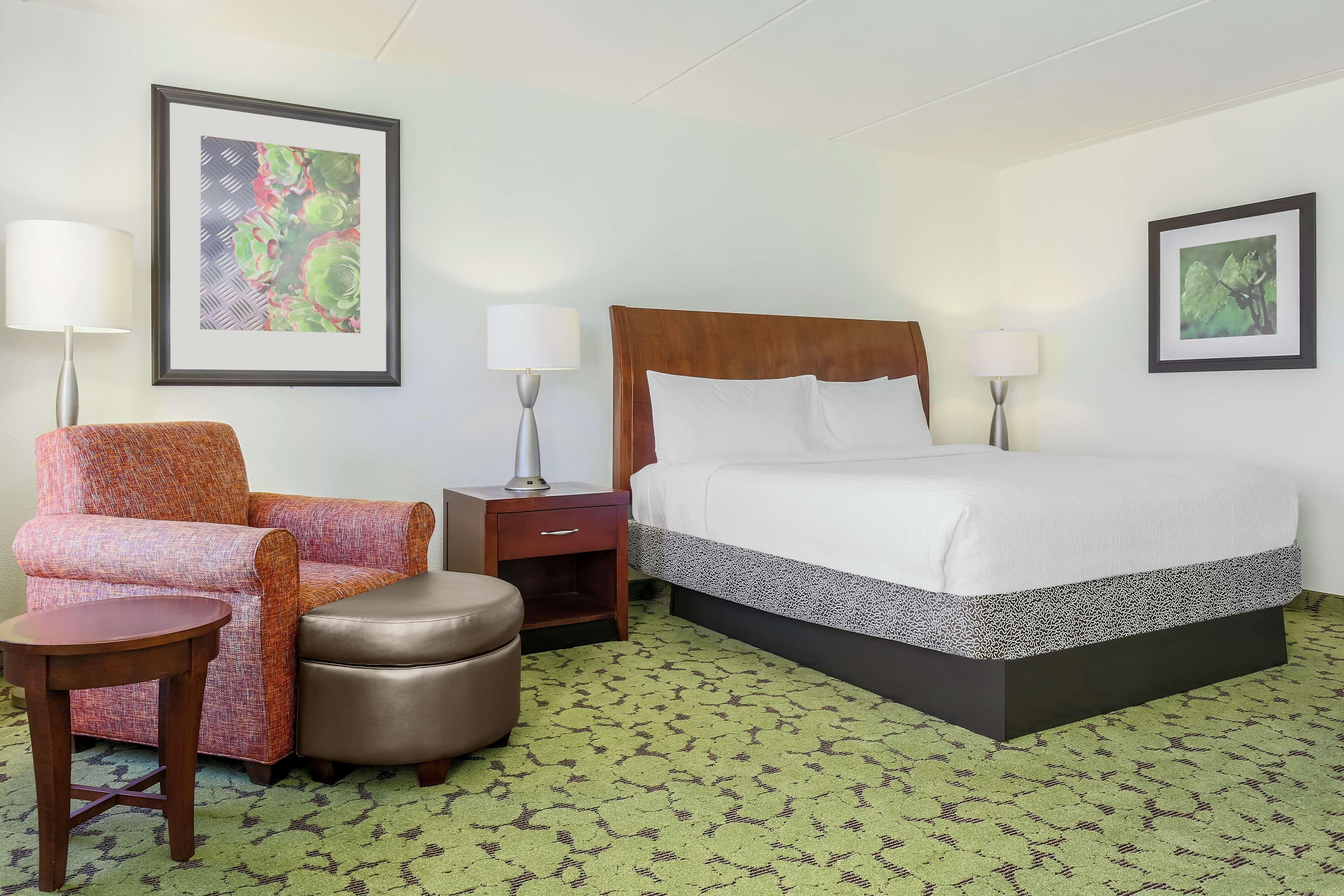 Hilton Garden Inn Dallas/Duncanville Bagian luar foto