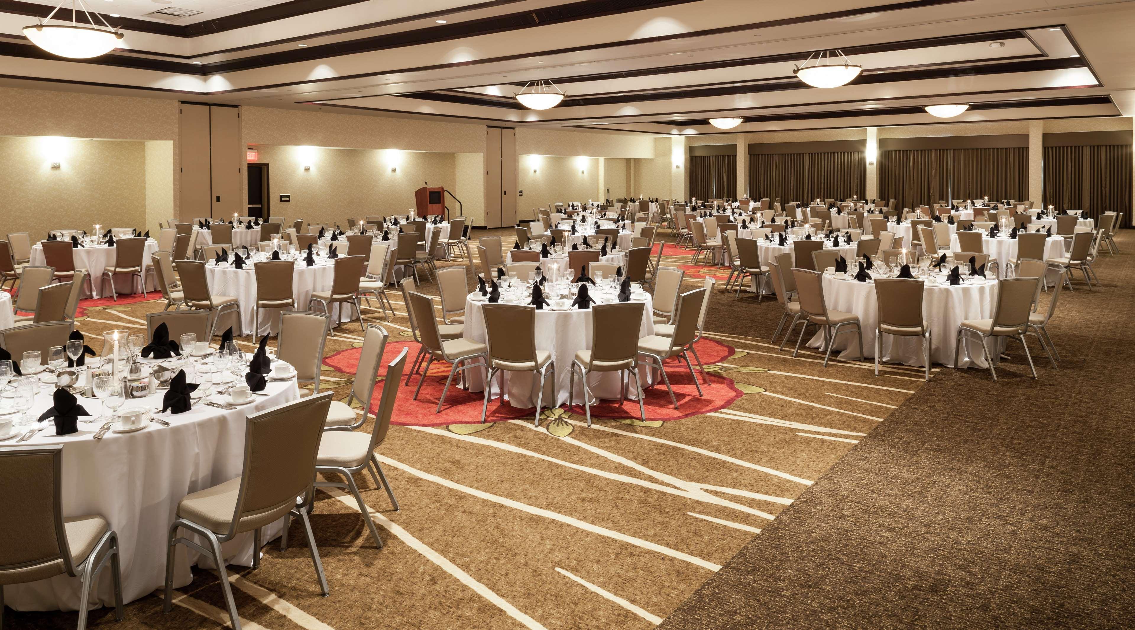 Hilton Garden Inn Dallas/Duncanville Bagian luar foto