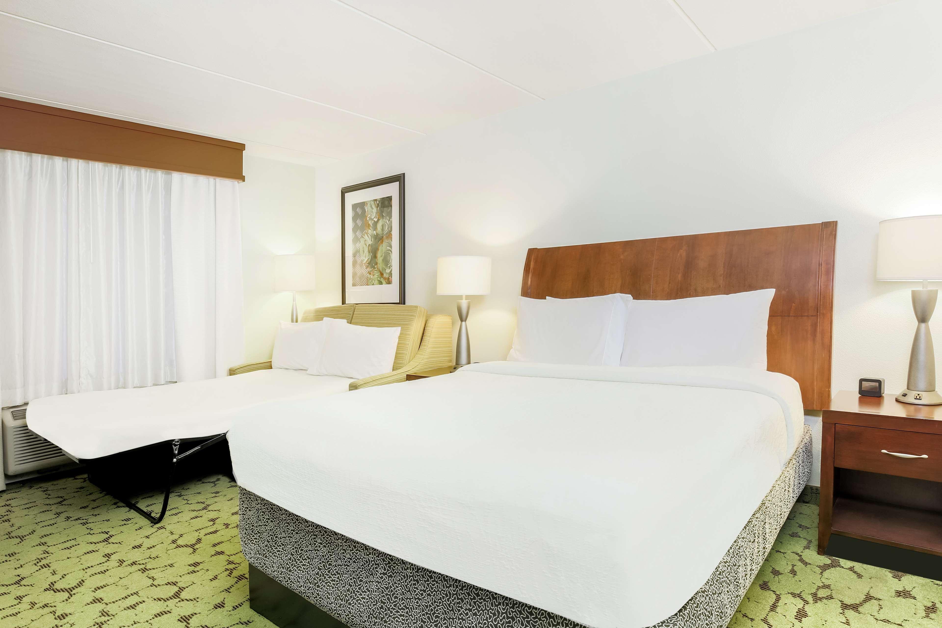 Hilton Garden Inn Dallas/Duncanville Bagian luar foto