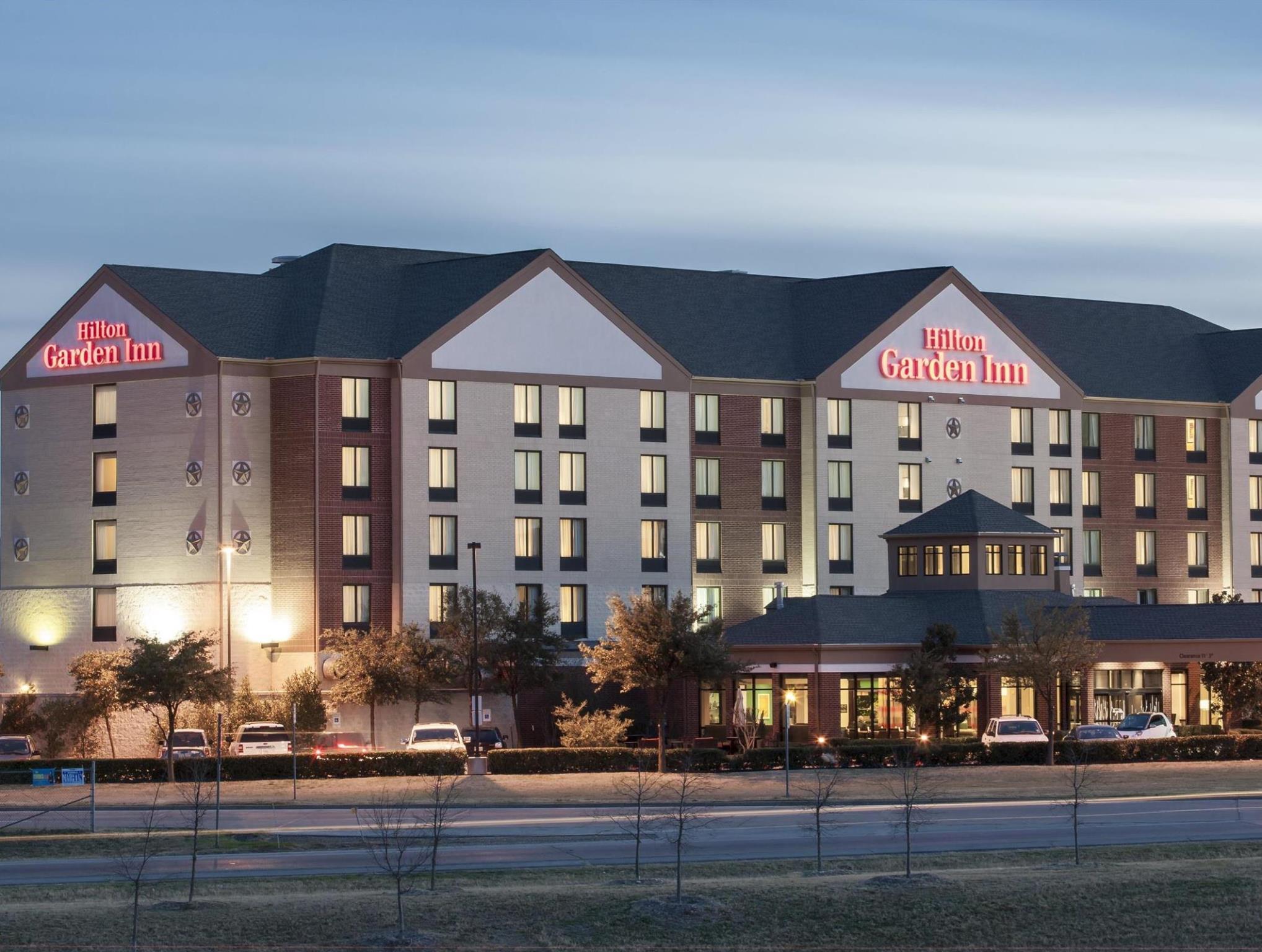 Hilton Garden Inn Dallas/Duncanville Bagian luar foto