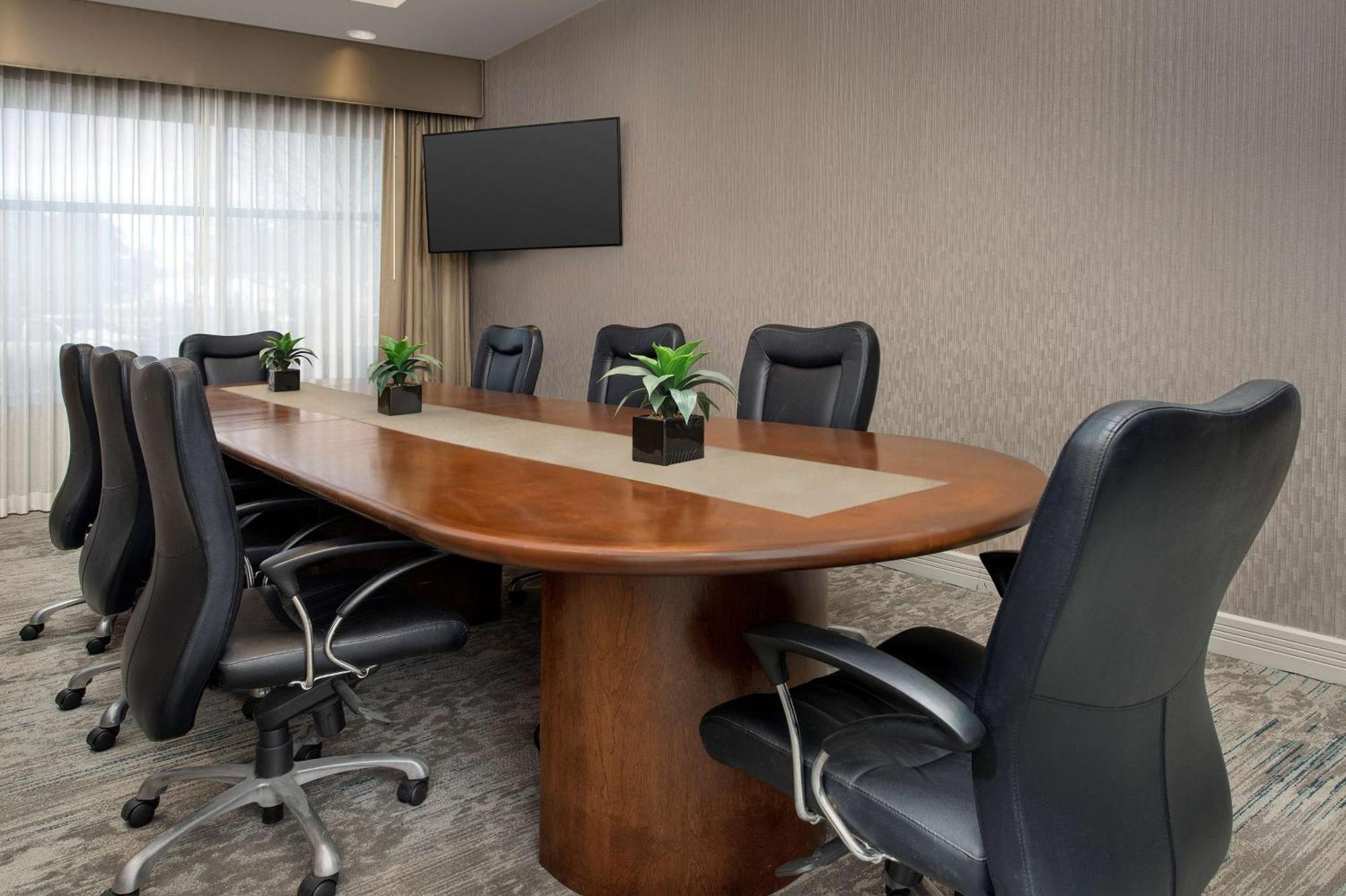 Hilton Garden Inn Dallas/Duncanville Bagian luar foto