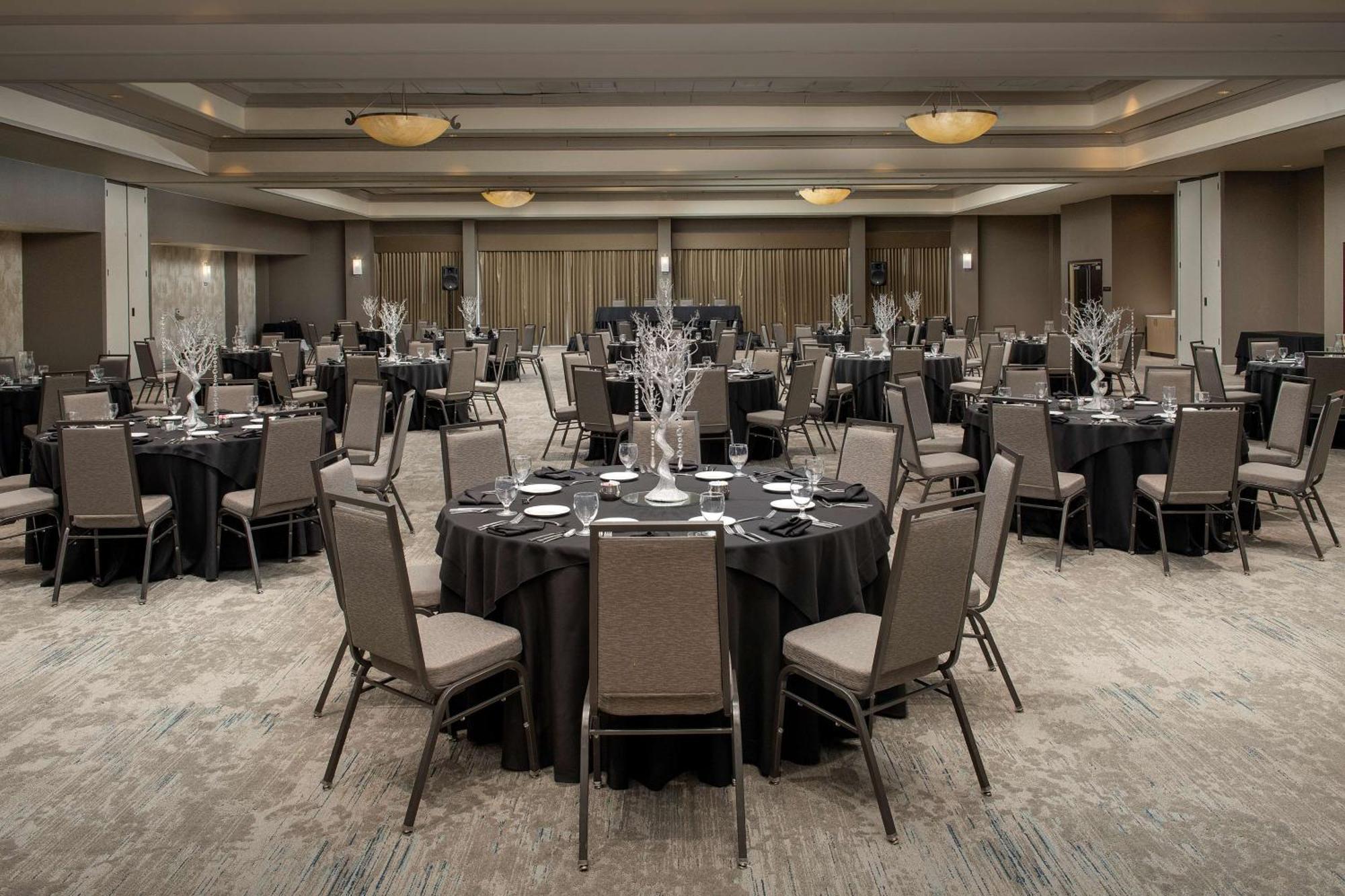 Hilton Garden Inn Dallas/Duncanville Bagian luar foto