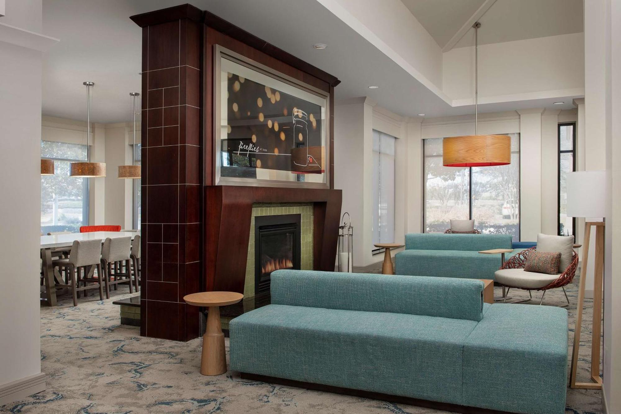 Hilton Garden Inn Dallas/Duncanville Bagian luar foto